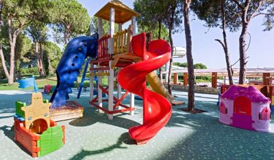 Imagine pentru Hotel Pine Beach Belek 5*  valabile pentru Paste  2023