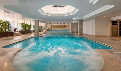 Imagine pentru Hotel Pine Beach Belek 5*  valabile pentru Paste  2023