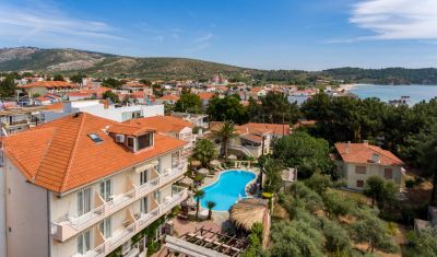 Imagine pentru Hotel Potos 3*  valabile pentru Paste  2023