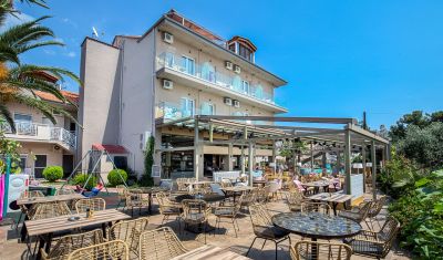 Imagine pentru Hotel Potos 3*  valabile pentru Paste  2023