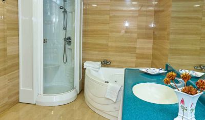 Imagine pentru Hotel Zentral Center 4* (Adults Only) valabile pentru Paste  2023