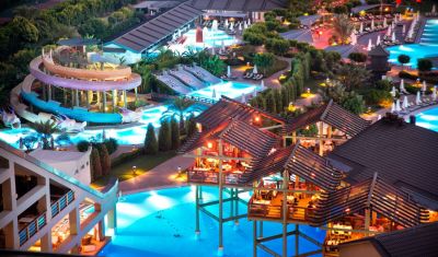 Imagine pentru Limak Lara De Luxe Hotel & Resort 5* valabile pentru Paste  2023