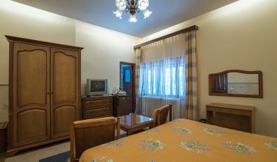 Imagine pentru Vila Camelia 3* valabile pentru Paste  2023