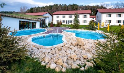 Imagine pentru Wolkendorf Bio Hotel & Spa 4* valabile pentru Paste  2023