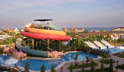 Imagine pentru Limak Lara De Luxe Hotel & Resort 5* valabile pentru Paste  2024