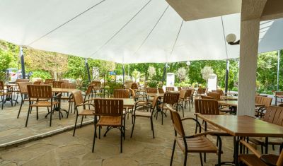 Imagine pentru BSA Hotel Gradina 4*  valabile pentru Paste  2025