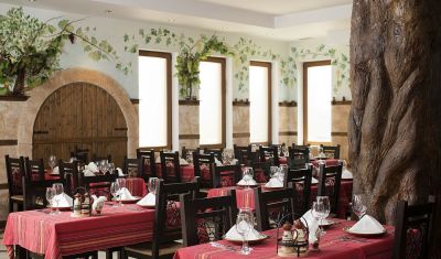 Imagine pentru Club Hotel Miramar 4* valabile pentru Paste  2025