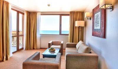 Imagine pentru Club Hotel Miramar 4* valabile pentru Paste  2025