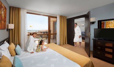 Imagine pentru Club Hotel Miramar 4* valabile pentru Paste  2025