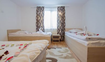 Imagine pentru Complex La Valtoare 3* valabile pentru Paste  2025