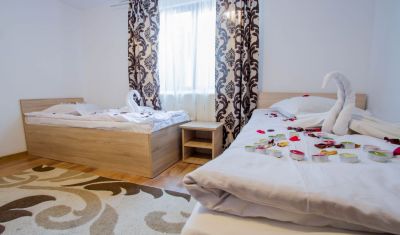 Imagine pentru Complex La Valtoare 3* valabile pentru Paste  2025
