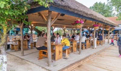 Imagine pentru Complex Turistic Eden Gura Portitei 3* valabile pentru Paste  2025