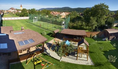 Imagine pentru Conacul Ambient 5*  valabile pentru Paste  2025