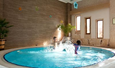 Imagine pentru Grand Hotel Pomorie 5* valabile pentru Paste  2025