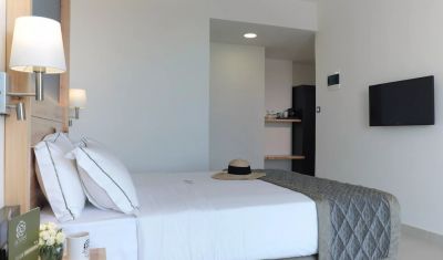 Imagine pentru Hotel Acrotel Elea Beach 4*  valabile pentru Paste  2025