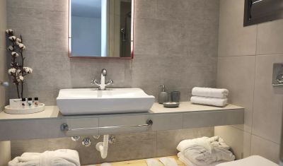 Imagine pentru Hotel Acrotel Elea Beach 4*  valabile pentru Paste  2025