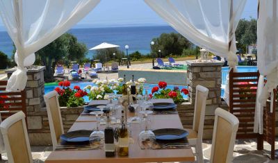 Imagine pentru Hotel Acrotel Elea Beach 4*  valabile pentru Paste  2025