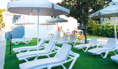 Imagine pentru Hotel Acrotel Lily Ann Village 3* valabile pentru Paste  2025