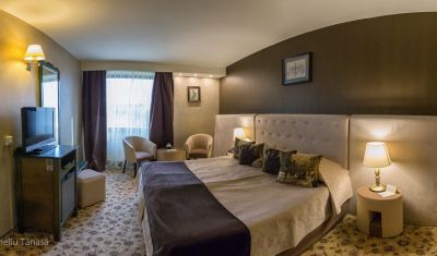 Imagine pentru Hotel Alpin Resort 4* valabile pentru Paste  2025