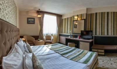 Imagine pentru Hotel Alpin Resort 4* valabile pentru Paste  2025
