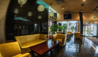Imagine pentru Hotel Apollo Wellness Club 4* valabile pentru Paste  2025