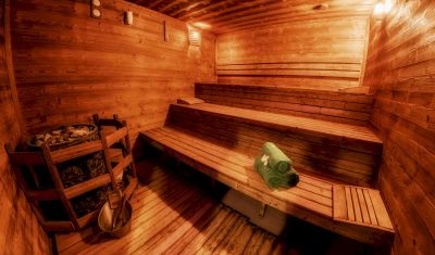 Imagine pentru Hotel Apollo Wellness Club 4* valabile pentru Paste  2025