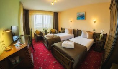 Imagine pentru Hotel Apollo Wellness Club 4* valabile pentru Paste  2025