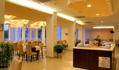 Imagine pentru Hotel Aqua Azur 4* valabile pentru Paste  2025