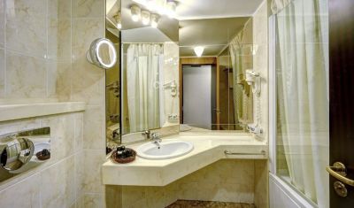 Imagine pentru Hotel Aro Palace 5* valabile pentru Paste  2025