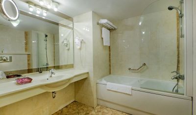 Imagine pentru Hotel Aro Palace 5* valabile pentru Paste  2025