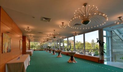Imagine pentru Hotel Aro Palace 5* valabile pentru Paste  2025