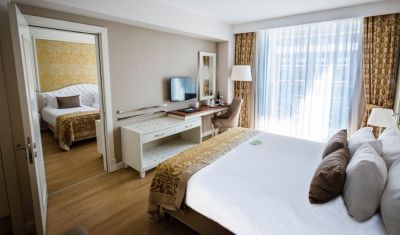 Imagine pentru Hotel Aska Lara Resort & Spa  5* valabile pentru Paste  2025