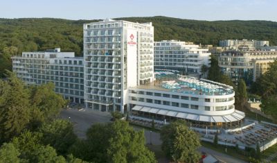 Imagine pentru Hotel Astoria 4*  valabile pentru Paste  2025