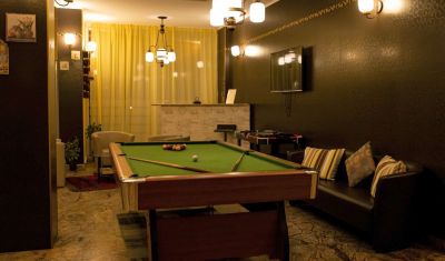 Imagine pentru Hotel Atrium Mountain View Predeal 4* valabile pentru Paste  2025