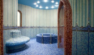 Imagine pentru Hotel Azalia Balneo & Spa 4*  valabile pentru Paste  2025
