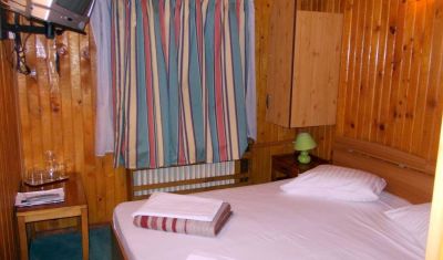 Imagine pentru Hotel Bucegi Portile Regatului 2* valabile pentru Paste  2025