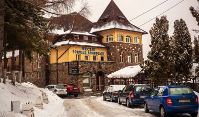 Imagine pentru Hotel Bucegi Portile Regatului 2* valabile pentru Paste  2025