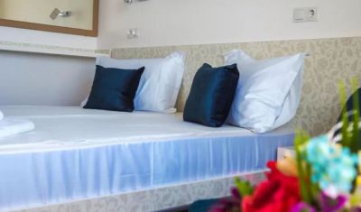 Imagine pentru Hotel Carmen Azzuro 4*  valabile pentru Paste  2025