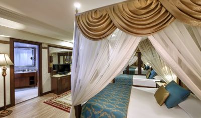 Imagine pentru Hotel Delphin Palace 5*  valabile pentru Paste  2025