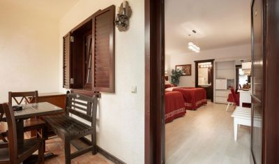 Imagine pentru Hotel Domeniul Dambu Morii 3* valabile pentru Paste  2025