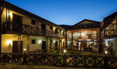 Imagine pentru Hotel Domeniul Dambu Morii 3* valabile pentru Paste  2025