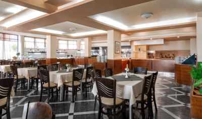 Imagine pentru Hotel Elpida Beach (fost Vemara Beach) 4*  valabile pentru Paste  2025