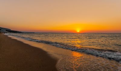 Imagine pentru Hotel Elpida Beach (fost Vemara Beach) 4*  valabile pentru Paste  2025