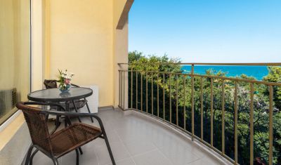 Imagine pentru Hotel Elpida Beach (fost Vemara Beach) 4*  valabile pentru Paste  2025
