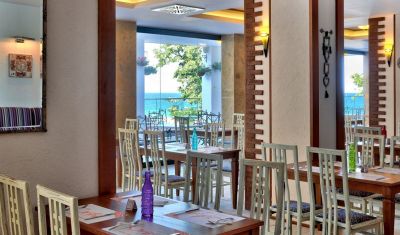 Imagine pentru Hotel Grifid Metropol 4* (Adults Only) valabile pentru Paste  2025