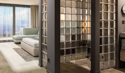 Imagine pentru Hotel Grifid Noa 5* valabile pentru Paste  2025