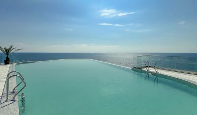 Imagine pentru Hotel Grifid Noa 5* valabile pentru Paste  2025