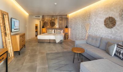 Imagine pentru Hotel Grifid Vistamar 4*  valabile pentru Paste  2025