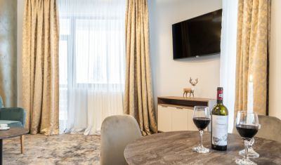 Imagine pentru Hotel Hera 3* valabile pentru Paste  2025