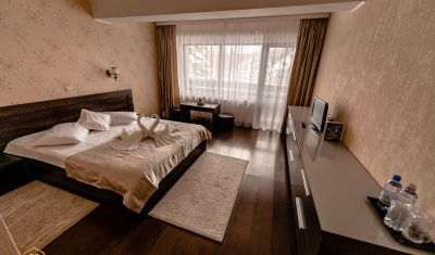 Imagine pentru Hotel Hera 3* valabile pentru Paste  2025